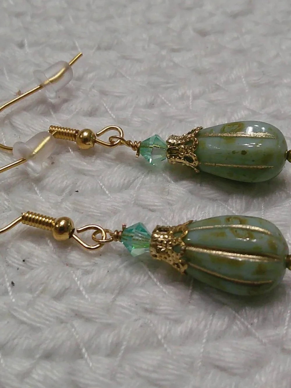 Beautiful MINT LUCITE with CRYSTAL Handmade Gold Plated Dangle Earrings #949E